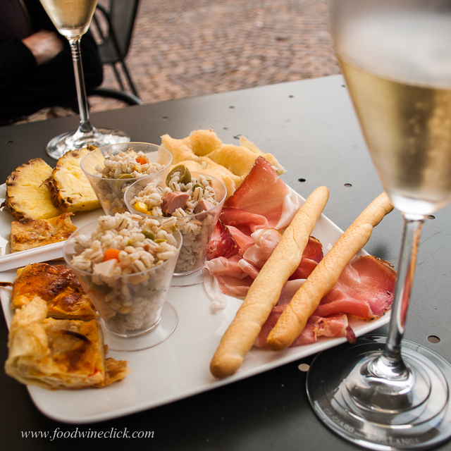 After work - apertivo time!