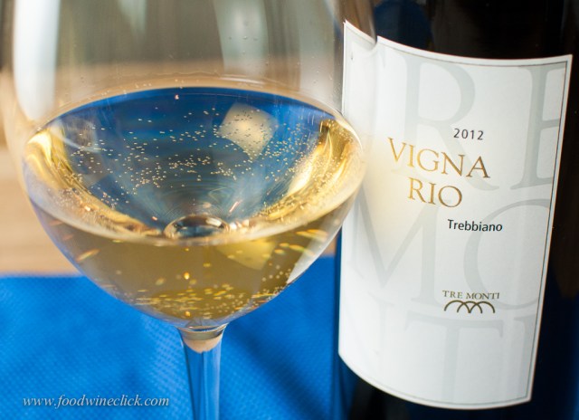 Surprisingly nice; full bodied but great acidity. A treat!