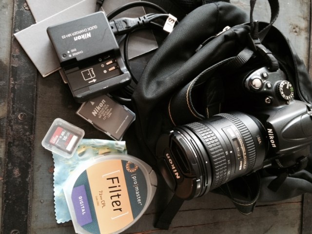 Big, heavy camera bag need not apply! Everything you need for top quality, on-the-go photos