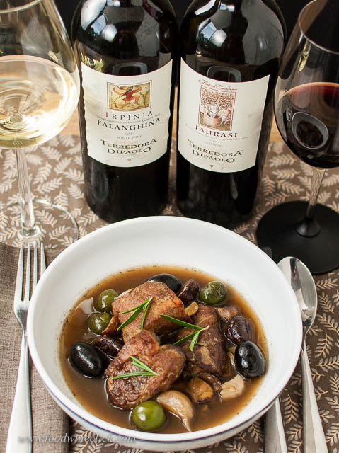 Braised pork goes equally well with white and red wines. You can't go wrong!