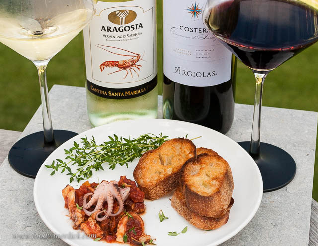 The Octopus flavoring is dominated by tomatoes, garlic and super bright acidity of the red wine vinegar