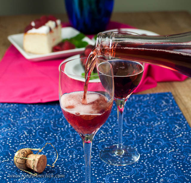 Sweet & sparkling, but great acidity to balance the sweetness.