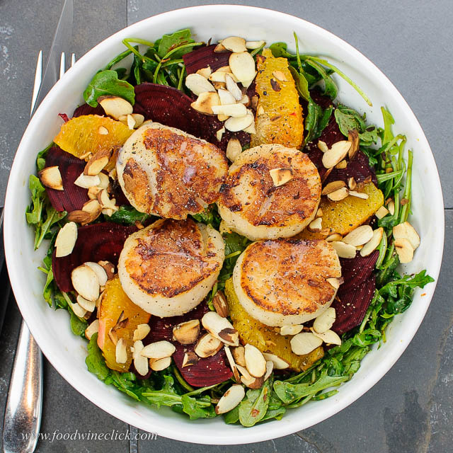 Sauteed scallop salad with arugula, beets and oranges