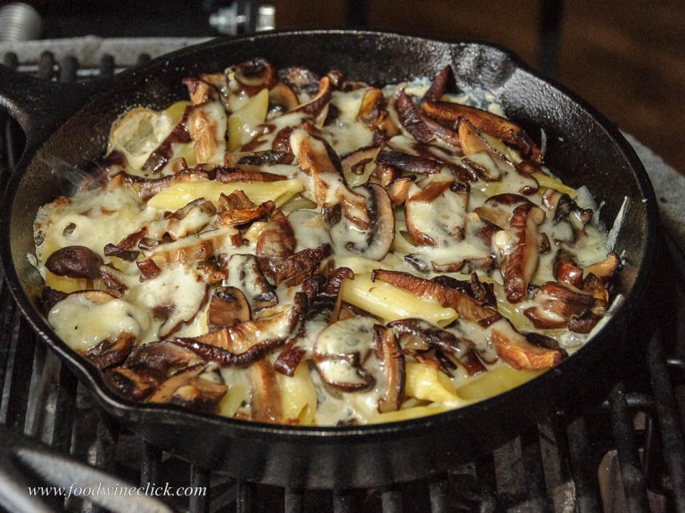 smoky mushroom mac & cheese