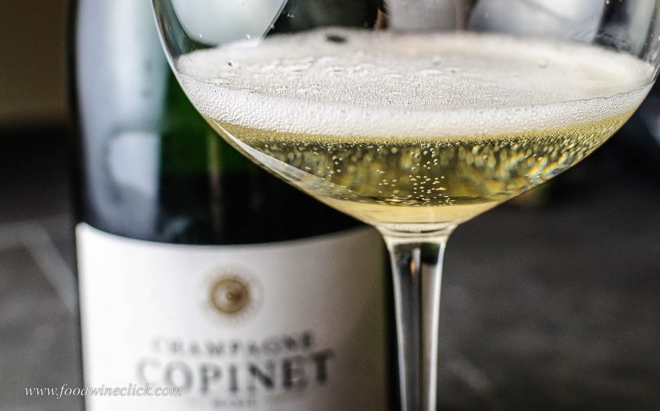 Champagne bubbles and mousse from Copinet Marie