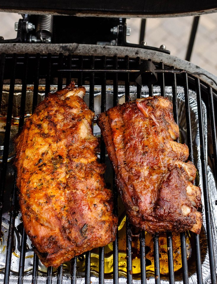 Slow smoked pork ribs with a Portugese rub