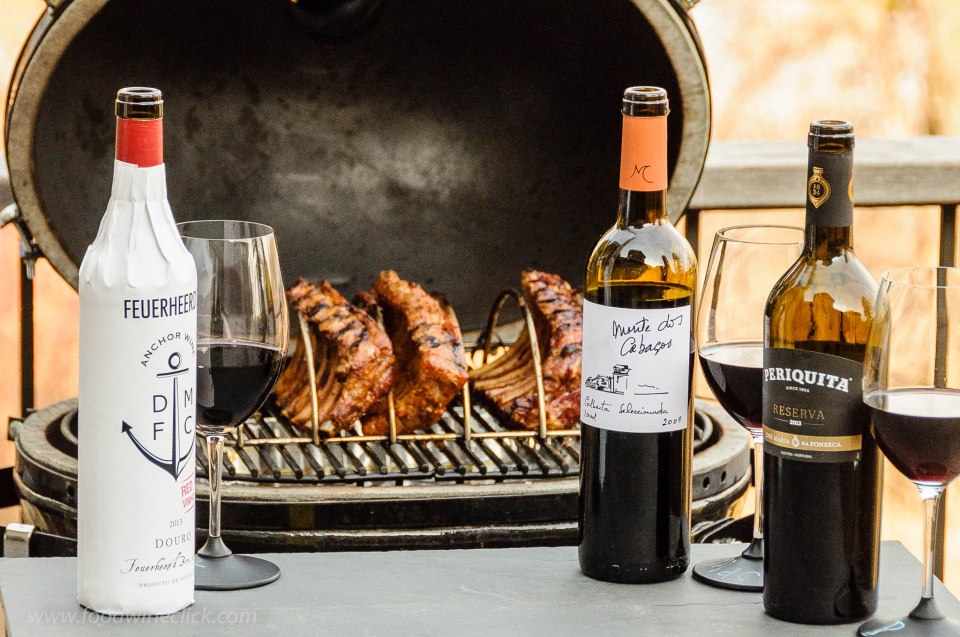 Barbecued ribs and three Portugese dry red wines