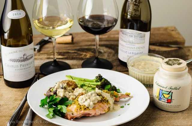 Rabbit with cream sauce served with two Burgundy wines.