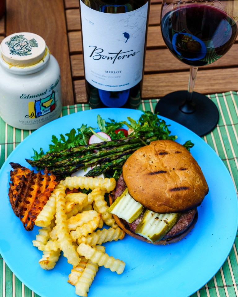 Bonterra Merlot with a grilled hamburger